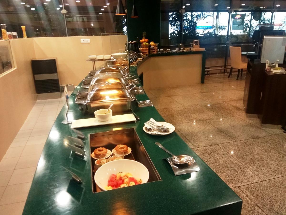 Aviserv Lounge Hotel Mumbai Ngoại thất bức ảnh